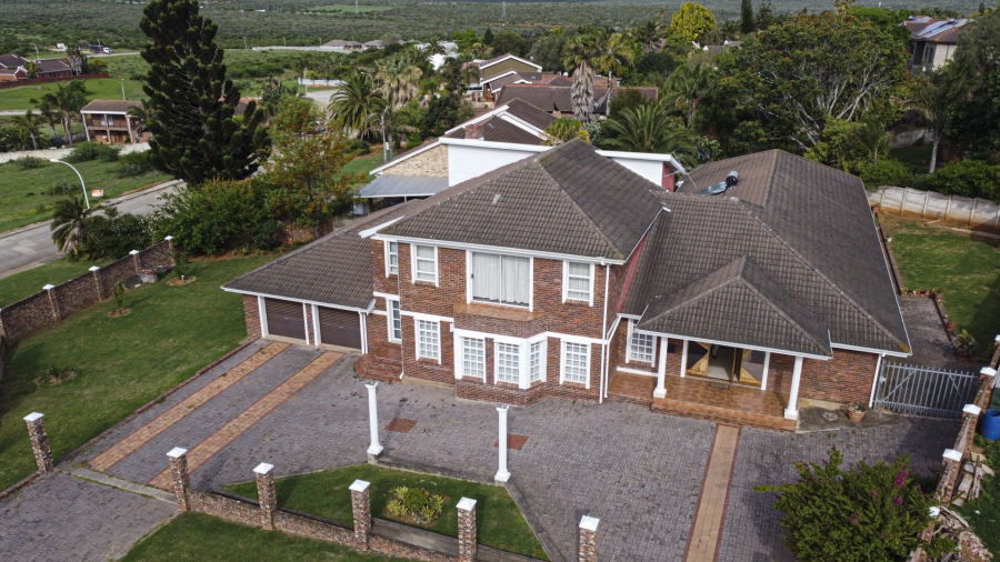 5 Bedroom Property for Sale in Vanes Estate Eastern Cape